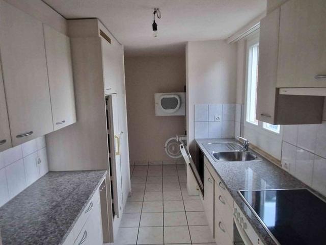 4.5 Zimmer, 95 m², 1. Stock