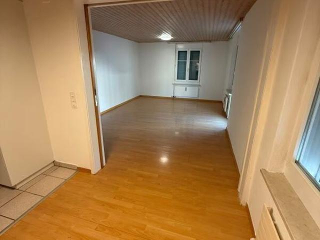 4.5 Zimmer, 95 m², 2. Stock