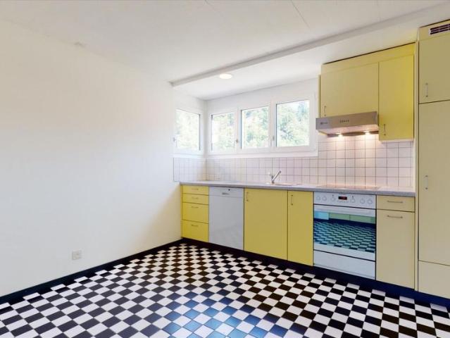 4.5 Zimmer, 95 m², 2. Stock