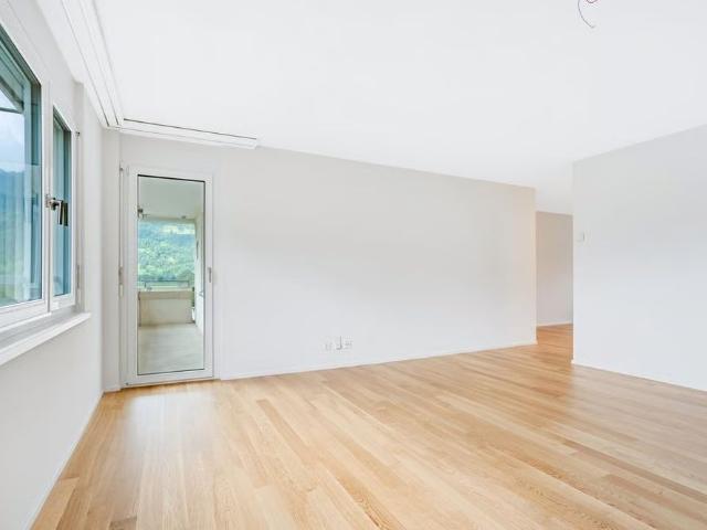 4.5 Zimmer, 95 m², 2. Stock