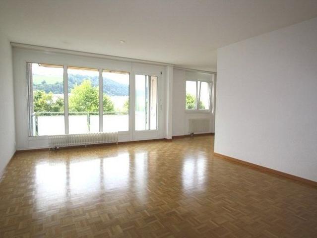 4.5 Zimmer, 95 m², 2. Stock