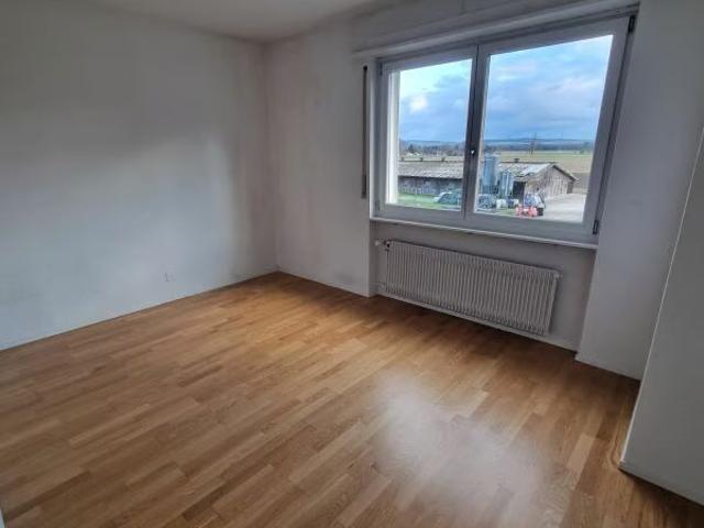 4.5 Zimmer, 95 m², 2. Stock