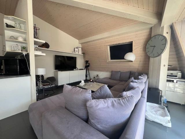 4.5 Zimmer, 95 m², 4. Stock
