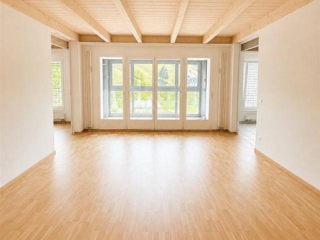 4.5 Zimmer, 96 m², 2. Stock