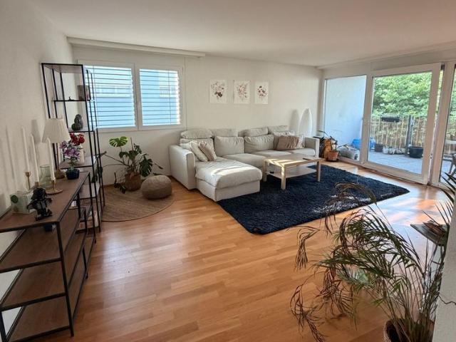 4.5 Zimmer, 96 m², 2. Stock