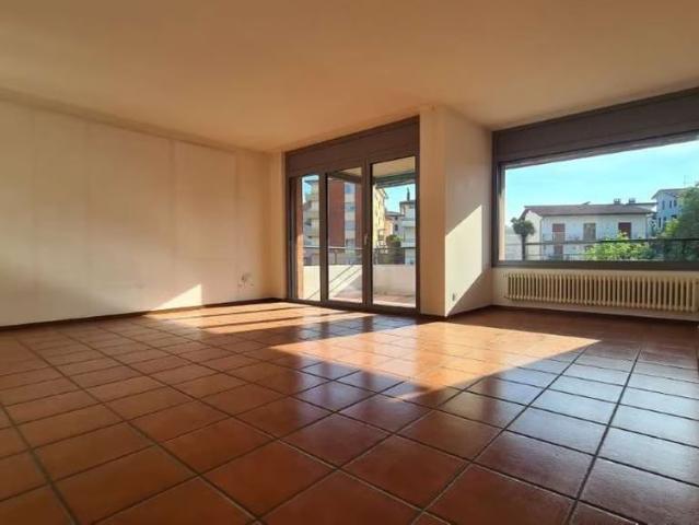 4.5 Zimmer, 97 m²