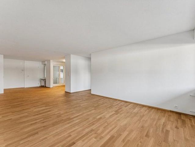 4.5 Zimmer, 97 m², Untergeschoss