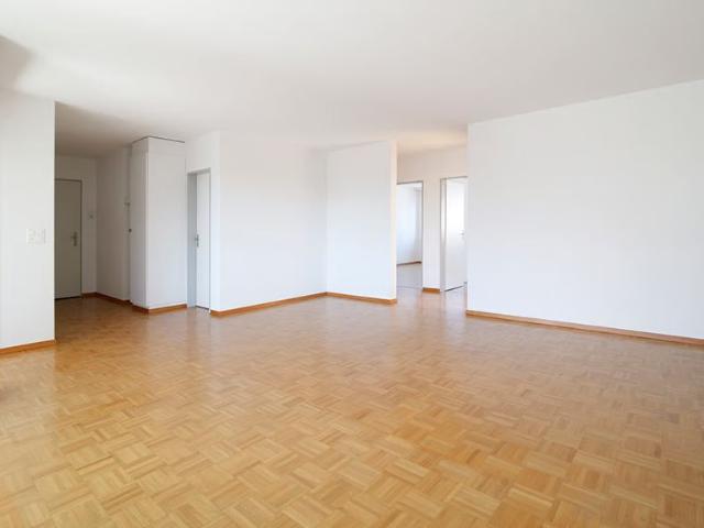 4.5 Zimmer, 98 m², 3. Stock