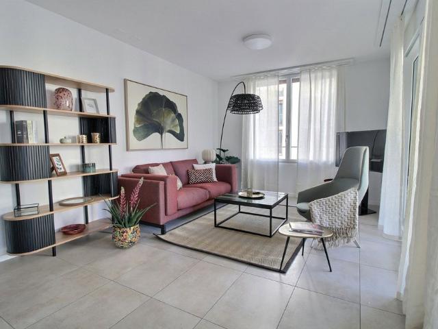 4.5 Zimmer, 98 m², 3. Stock