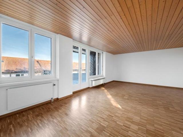 4.5 Zimmer, 98 m², 2. Stock