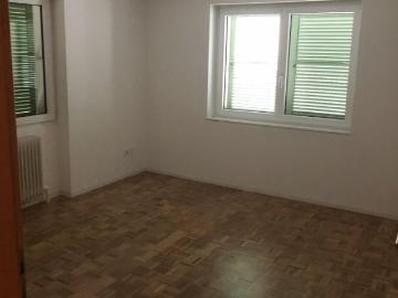 Naters, Brig, Wallis - Parkplatz, Balkon