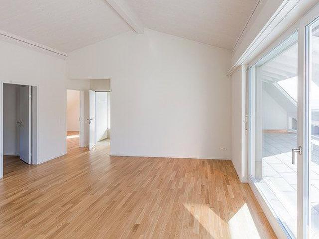4.5 Zimmer, 99 m², 2. Stock