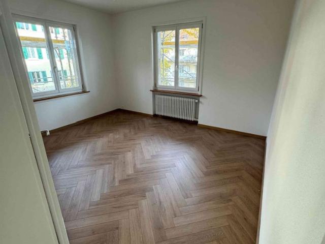 4.5 Zimmer, 90 m², 3. Stock