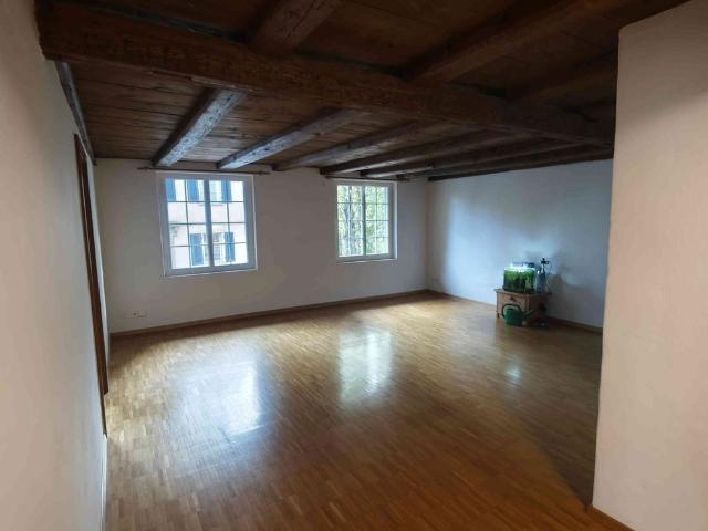 4.5 Zimmer, 90 m², 1. Stock