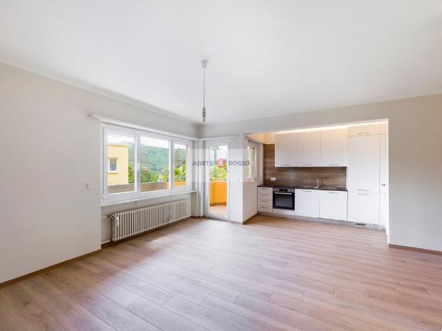 4.5 Zimmer, 90 m², 1. Stock