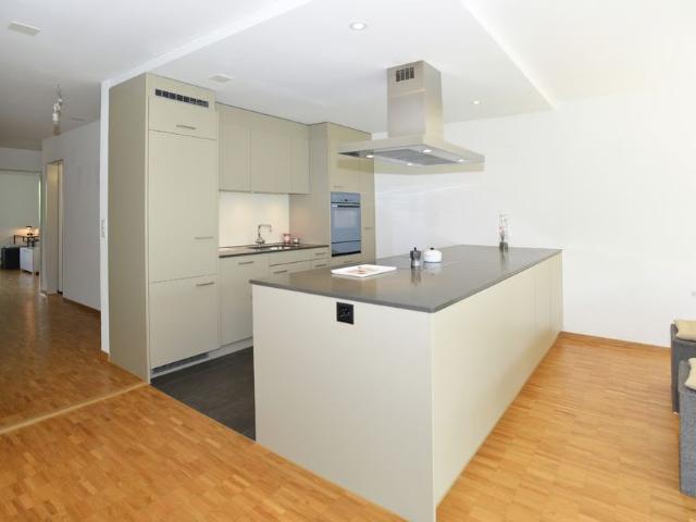 4.5 Zimmer, 90 m², 1. Stock