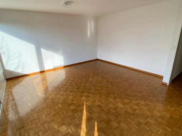 4.5 Zimmer, 90 m², 1. Stock