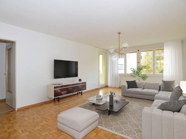 4.5 Zimmer, 90 m², 1. Stock