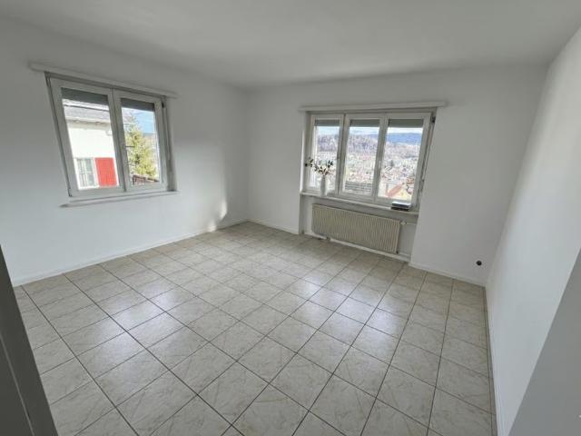 4.5 Zimmer, 90 m², 1. Stock