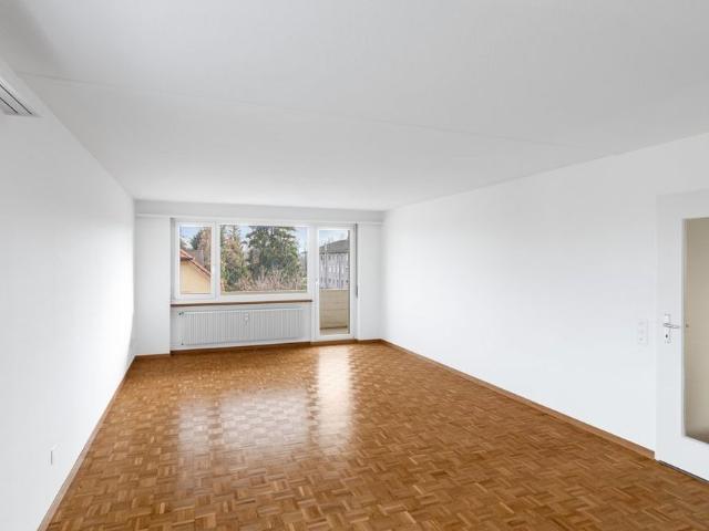 4.5 Zimmer, 90 m², 1. Stock