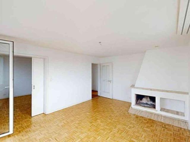 4.5 Zimmer, 90 m², 1. Stock