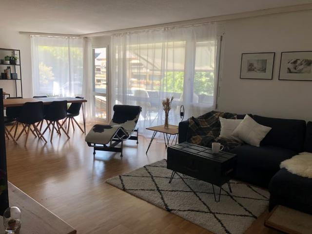 4.5 Zimmer, 90 m², 1. Stock