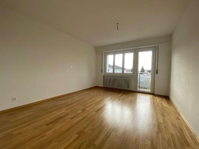 4.5 Zimmer, 90 m², 2. Stock