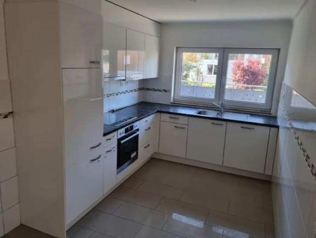 4.5 Zimmer, 90 m², 2. Stock