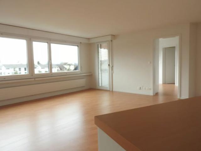4.5 Zimmer, 90 m², 2. Stock