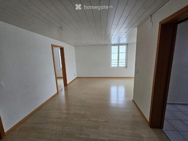 4.5 Zimmer, 90 m², 2. Stock