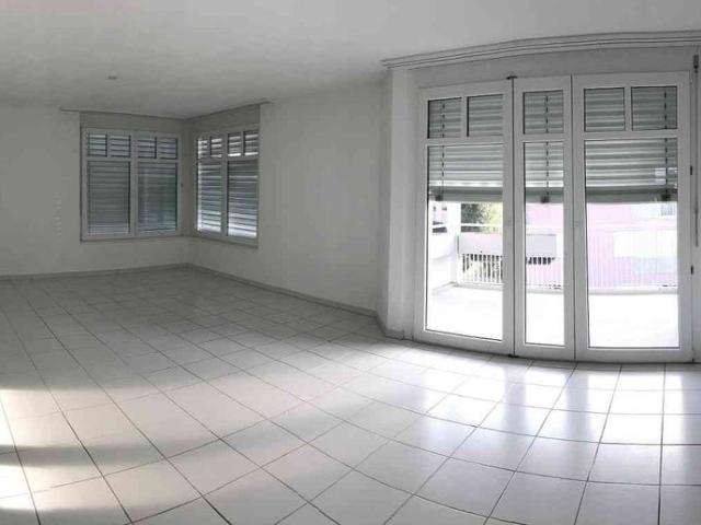 4.5 Zimmer, 90 m², 2. Stock