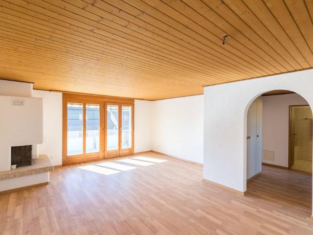 4.5 Zimmer, 90 m², 2. Stock