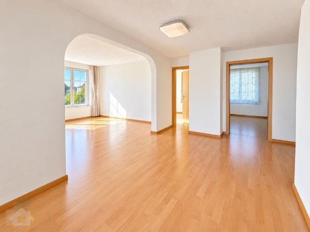 4.5 Zimmer, 90 m²