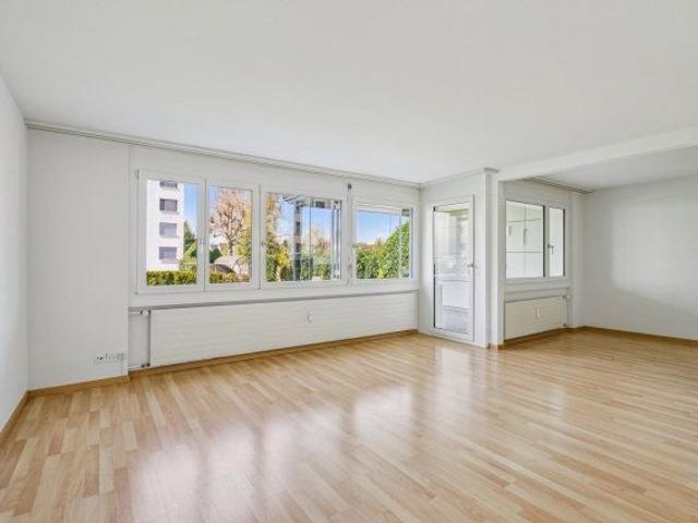 4.5 Zimmer, 90 m², EG