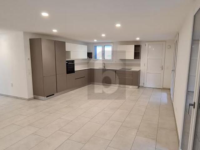 4.5 Zimmer, 90 m², EG