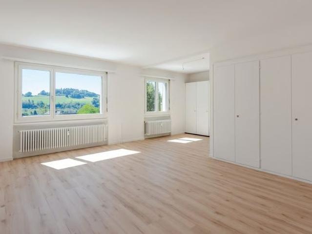 4.5 Zimmer, 92 m², 2. Stock