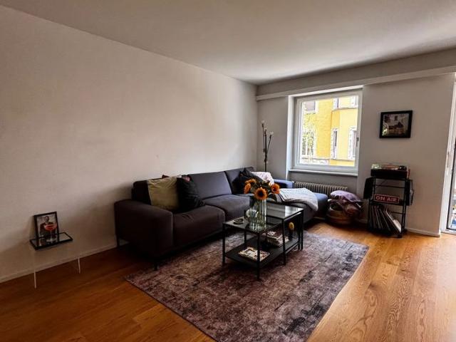 4.5 Zimmer, 93 m², 1. Stock