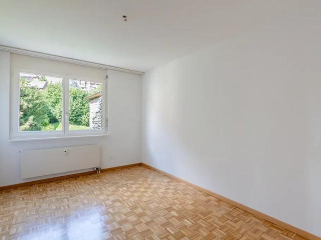 4.5 Zimmer, 93 m², 2. Stock