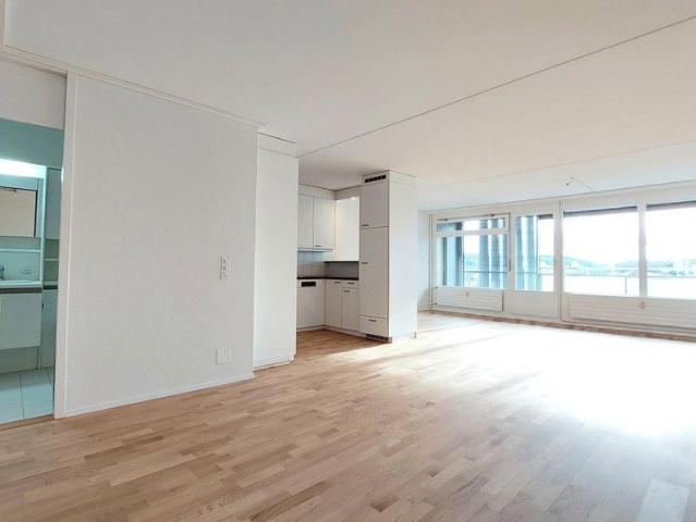 4.5 Zimmer, 93 m², 6. Stock