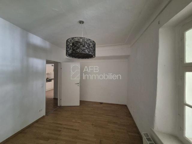 4,5 Zimmerwohnung, WG fähig, mitten in der Grazer Altstadt