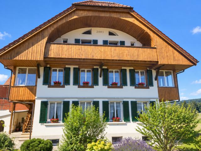 4.5 Zimmerwohnung auf dem Land mit grossem Balkon zu Vermieten