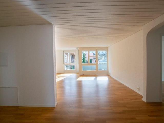 4.5 Zimmerwohnung mitten in Kirchberg zu vermieten!