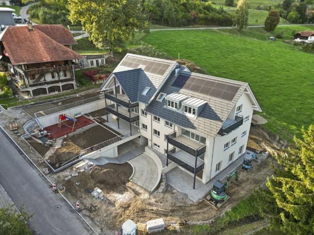 4.5 Zimmerwohnung mit Balkon 1. OG