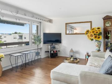 4.5 Zimmerwohnung renoviert, zentral und dennoch ruhig