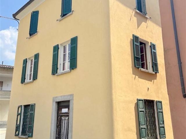 4,5 ZIMMIGES APARTMENT IM HERZ VON CAGIALLO