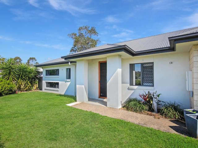 4 6 Baradine Close, Karalee QLD 4306