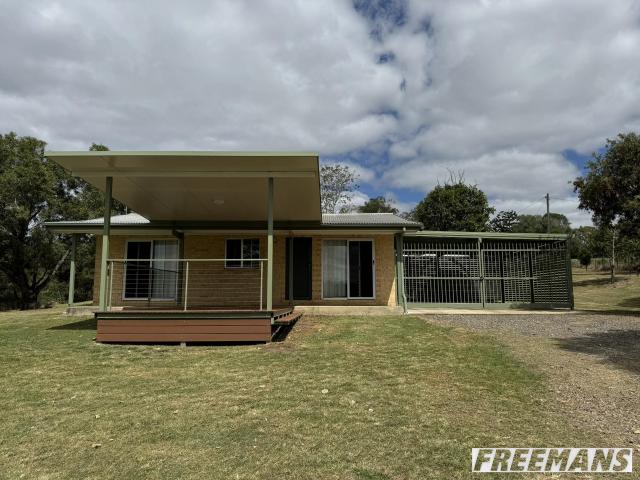 4.96 Acre Property only minutes from Nanango Township