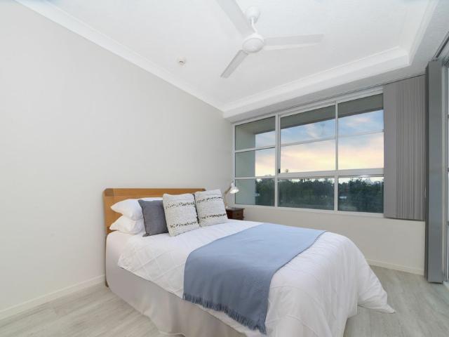 4A/3 7 The Strand, Townsville