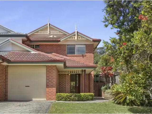 4a Hogan Street, Balgowlah Heights Townhouse for rent Listed.