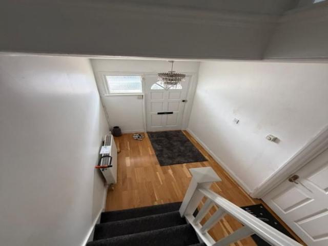 4beds Terraced House